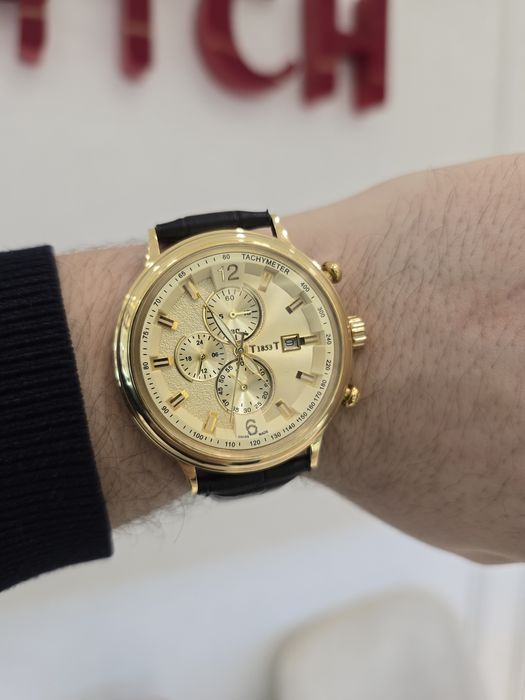 Золотые часы Tissot с большим диаметром в 45мм, 750 пробы