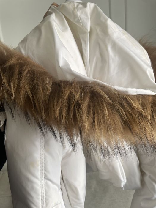 Детско бяло якенце