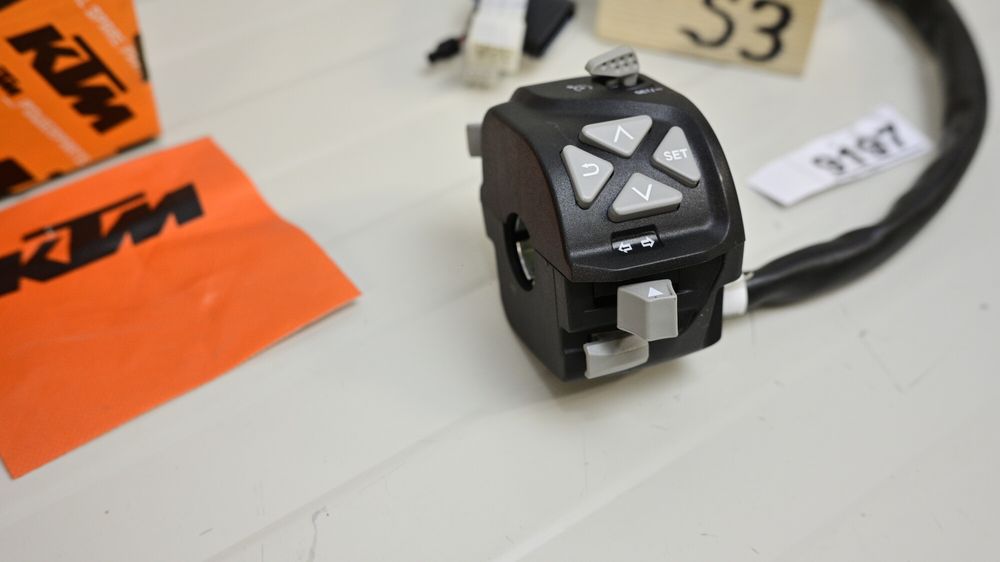 KTM 790 Adventure 2023 Bloc de comenzi control stanga