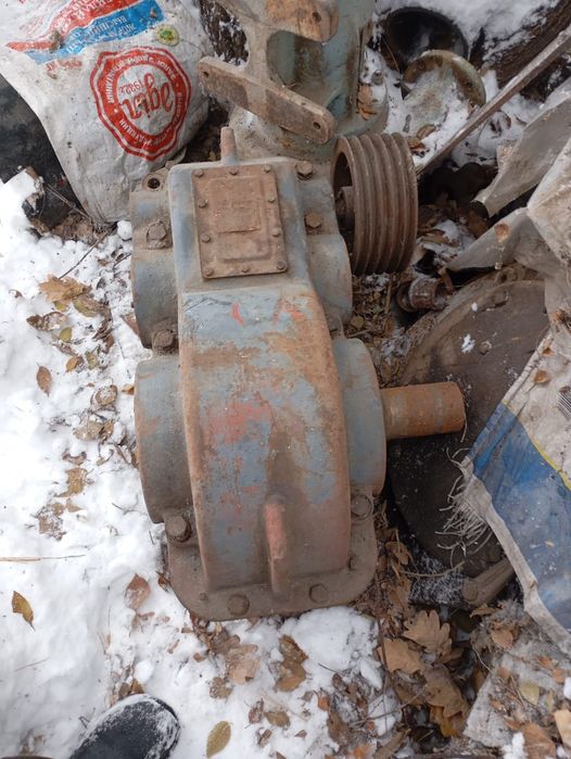 Продам электродвигатели и насосы