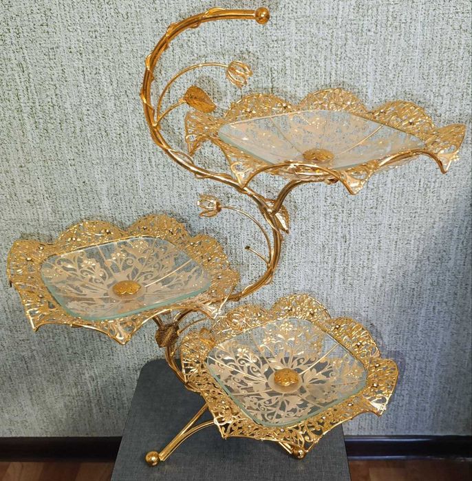 Этажерка для сладостей,фруктов