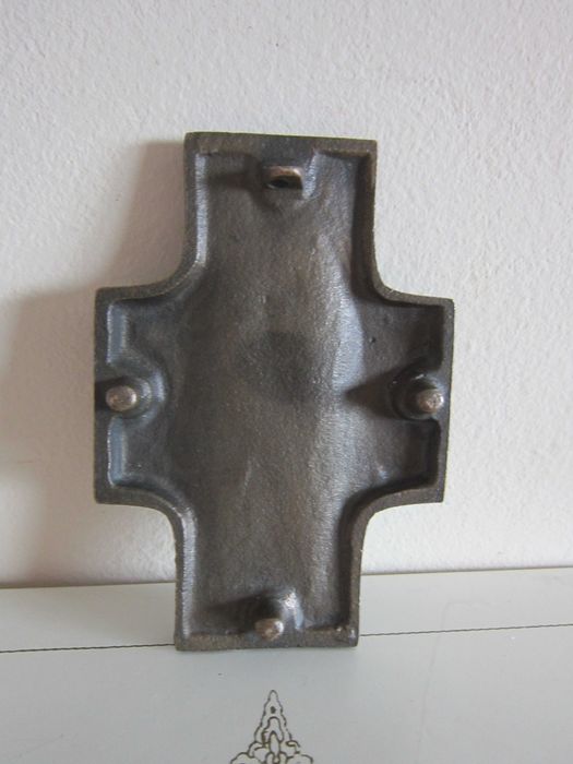 cadou rar Crucifix Cruce Mid Century bronz masiv Germany 1950