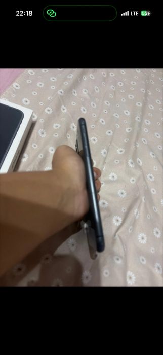 Vand iphone 11 urgent