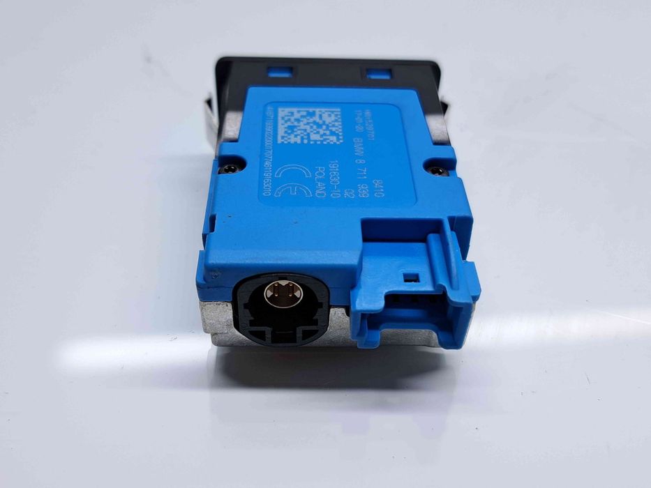 Conector auxiliar USB Bmw 3 Saloon (G20) [Fabr 2018-2025] 8711939-02