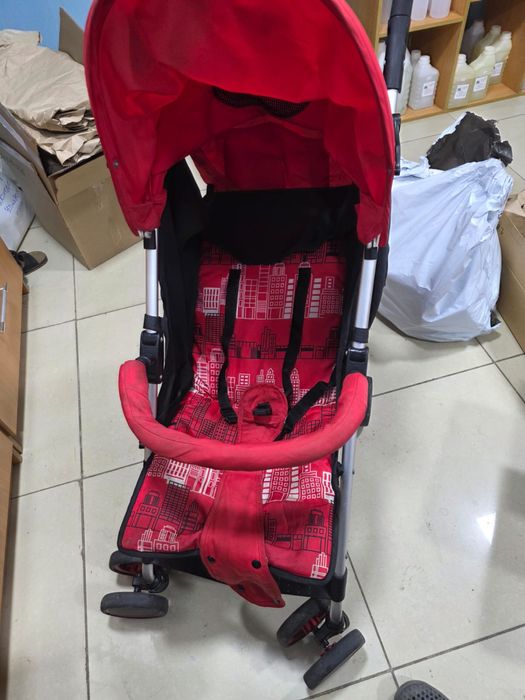 Коляска прогулочная