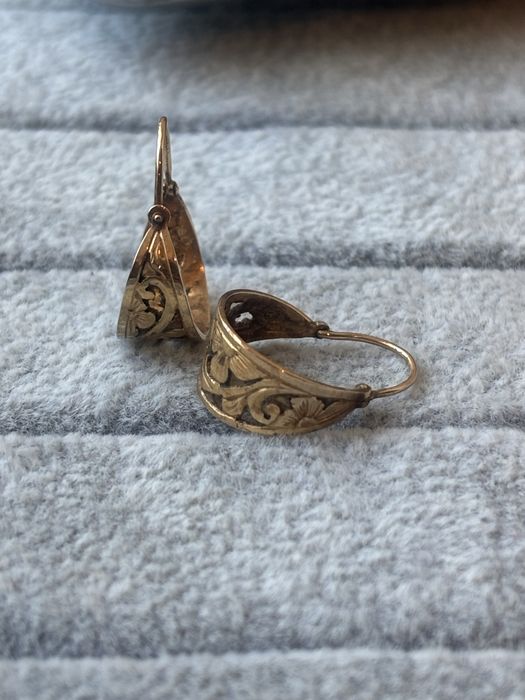 Златни абеци 4.29 гр 14к Стара Българска изработка