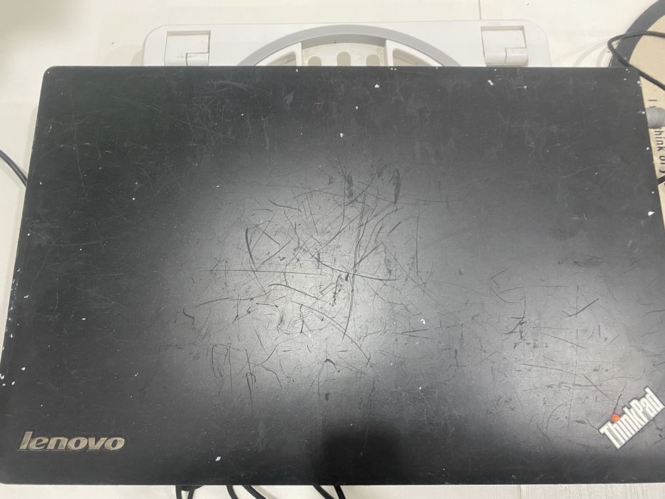 Игровой ноутбук Lenovo E530