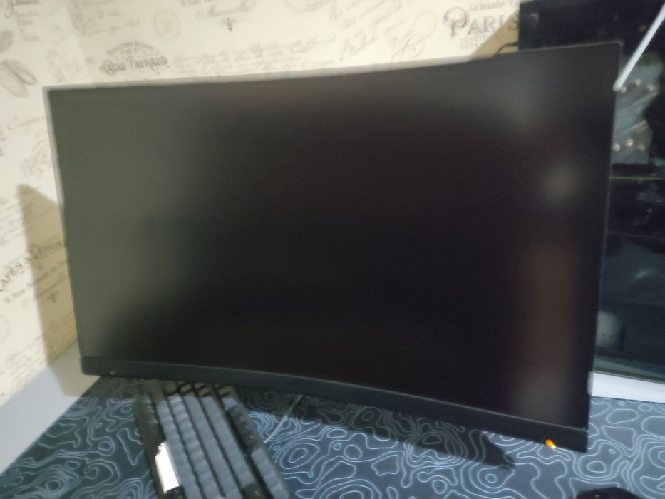 Монитор в идеальном состоянии