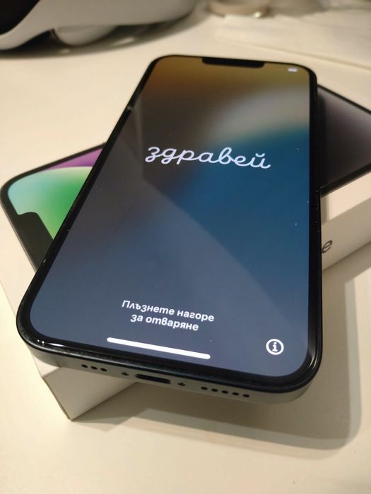 Iphone 14 128 GB black като нов