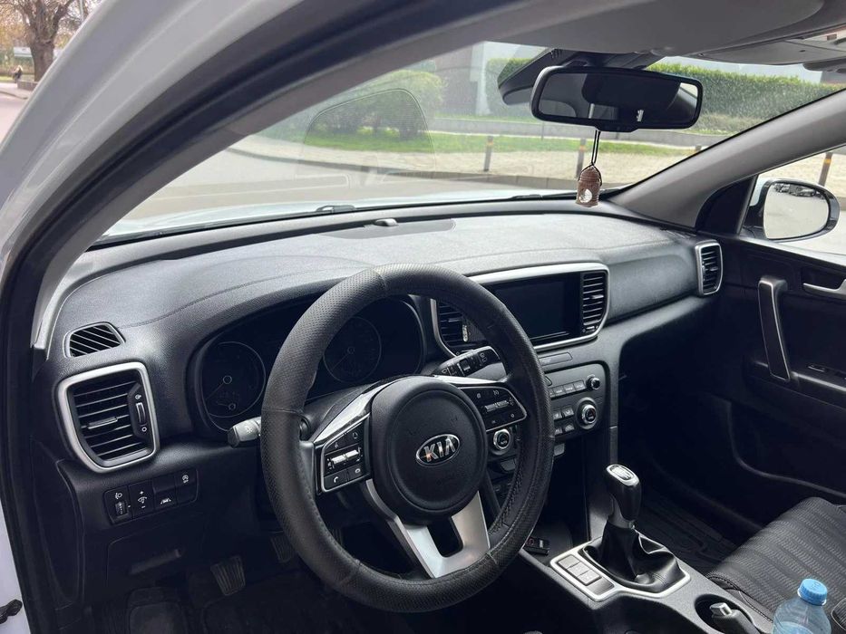 Продавам Кия Спортидж