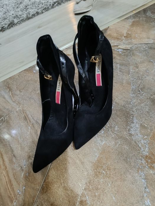 Pantofi catifea neagra