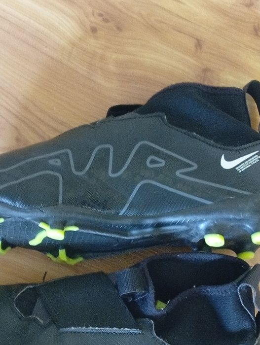 Nike Air Zoom Total 90 III (T90 III) – лакелес версия (без връзки), FG