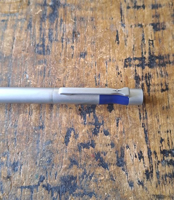 ролер Марксман Marksman rollerball pen метален, за писане с гумена част