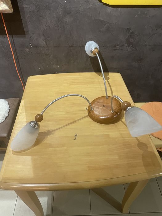 Полилей за таван