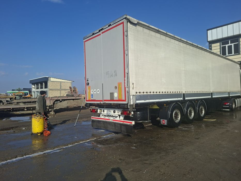 2013 прицеп сотилади