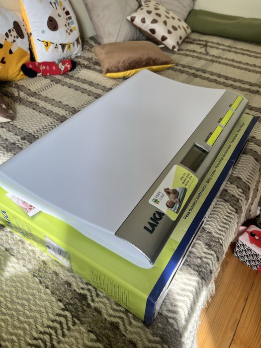 Бебешки кантар Laica