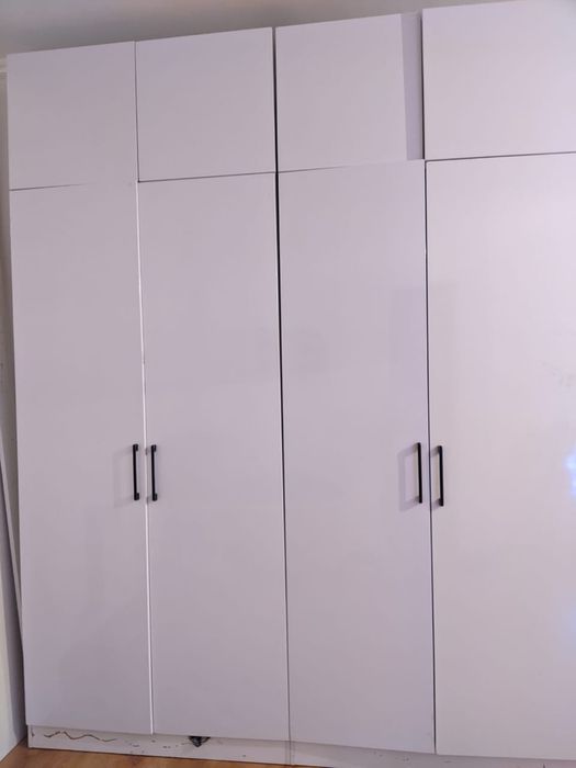 Продам белый шкаф / ақ шкаф сатамын