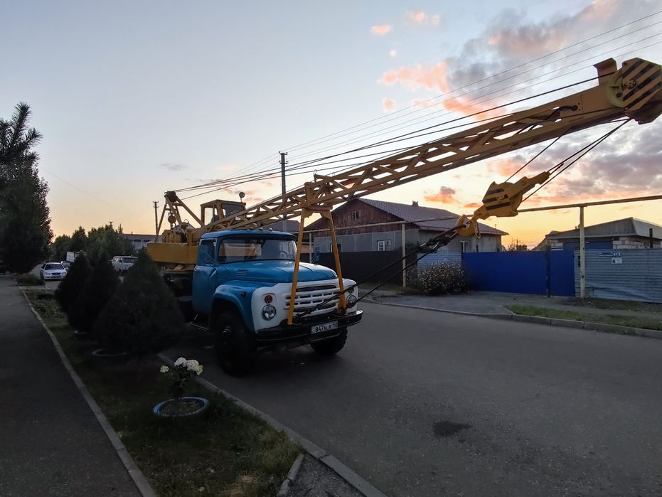 Продам автокран КС-2561