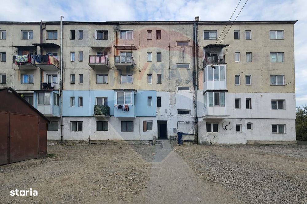 Garsoniera la etajul 3 in Cuza Voda