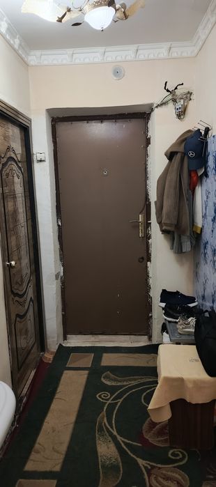 Урганч Шахар сентирда урганч гастроном орка томонида 2 хонали квартира
