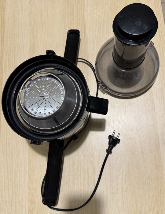 Сокоизтисквачка PHILIPS HR1864/20