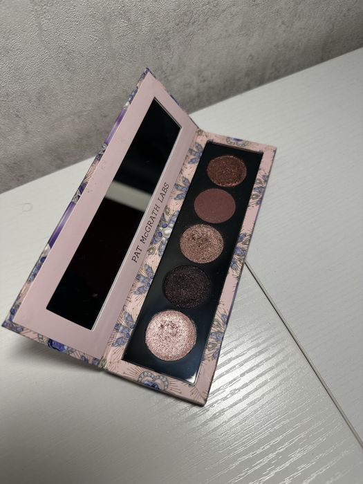 Продам тени Pat McGrath