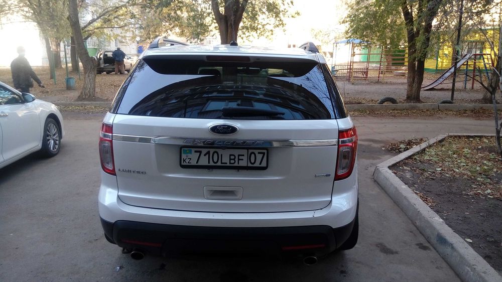 Форд Эксплоер 2013 г.в.