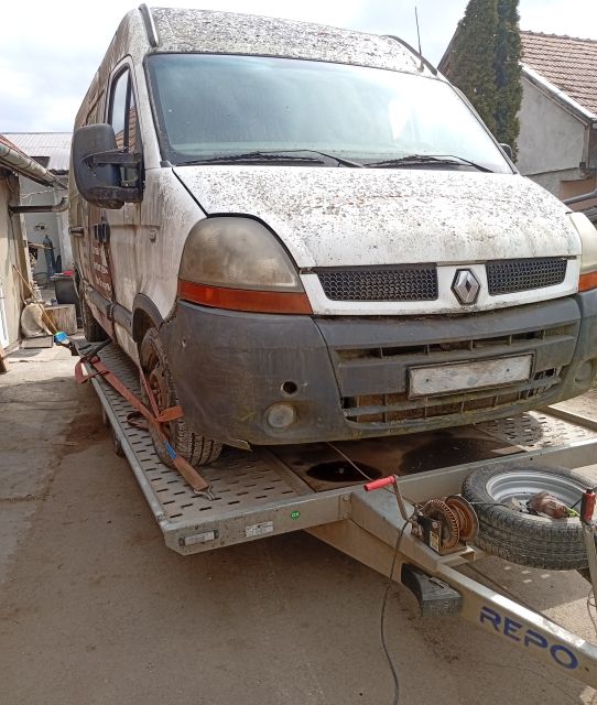 Dezmembram Renault Master 2 [1997 - 2004] Autoutilitara duba 4-usi 2.5 dCi MT (115 hp)