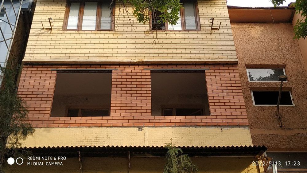 Balkonga g'isht teramiz