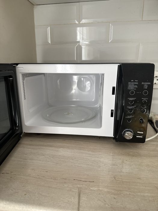 Микроволновая печь