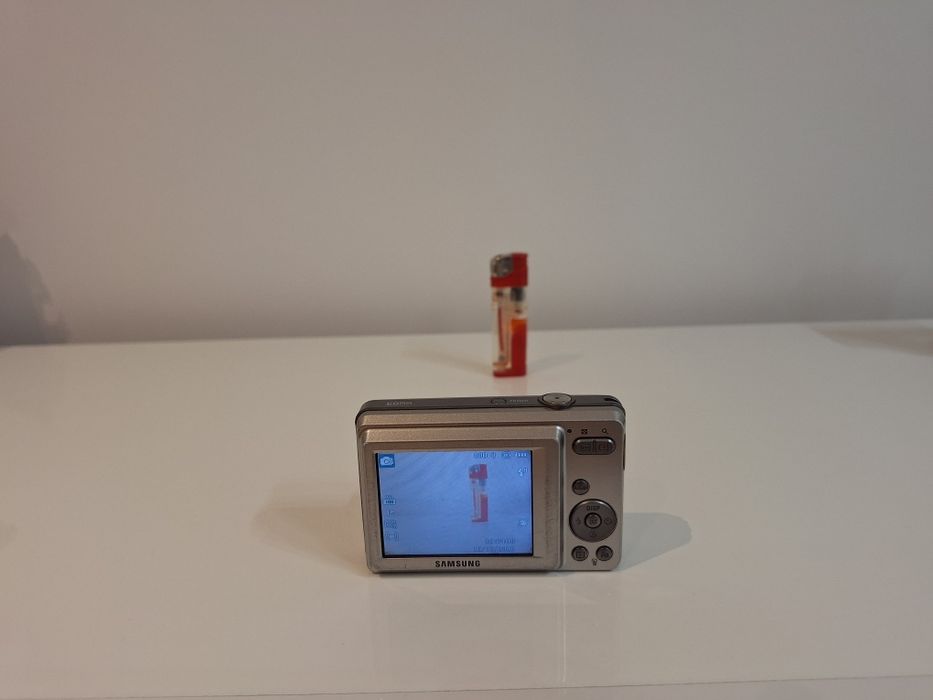 Цифров фотоапарат SAMSUNG DIGIMAX ES-55