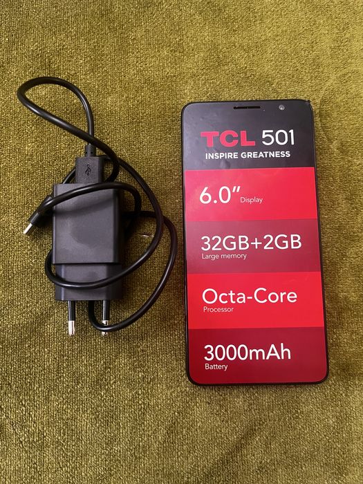 Telefon TCL 501 nou