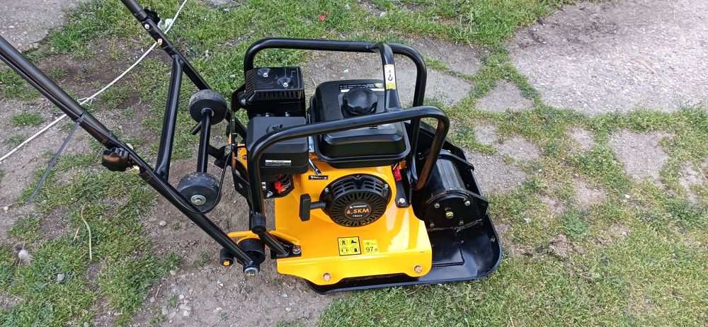 Talpă compactoare Powermat de 6.5 cp