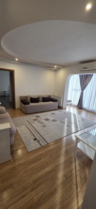 Inchiriez apartament cu 3 camere etaj2, Arad,  Micălaca zona 500, Parc orizont, Școala, parcare