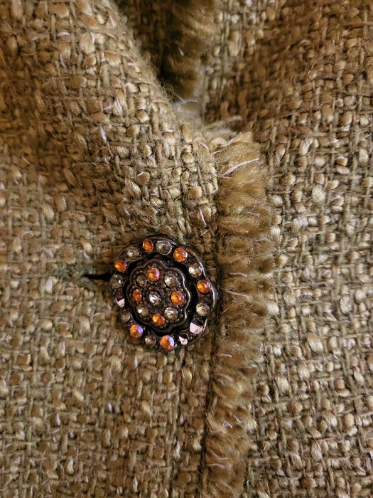 Елегантни дамски сака