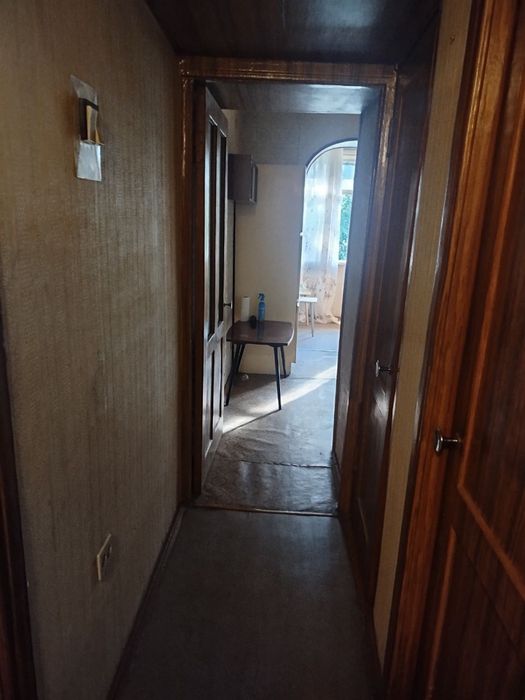 Продаю квартиру в Яшнабадском районе Авиасозлар-4, 2х комнатная 52 м2.