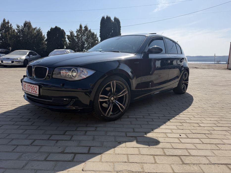 Bmw 118 d 2009 xenon bate motorul