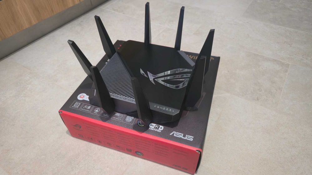 Router ASUS ROG Rapture GT-AXE11000, Wi-Fi 6, Stare Excelenta