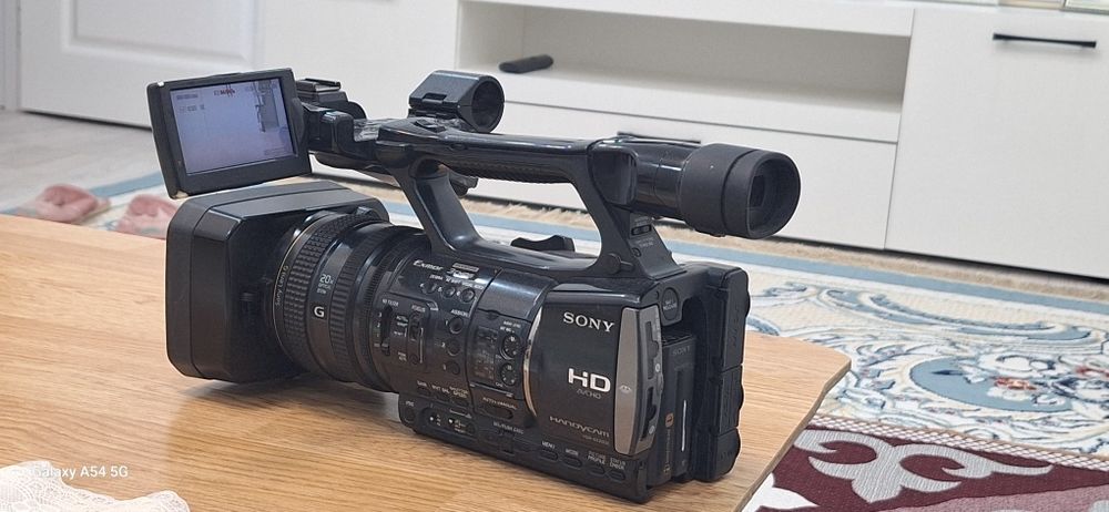 Камера сони АХ 2000