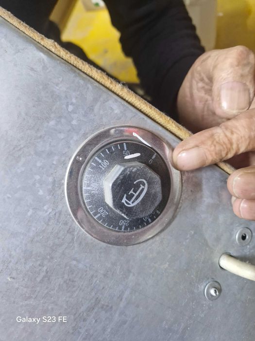Продам Печь для выпечки