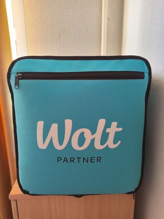Продам терсумку Wolt