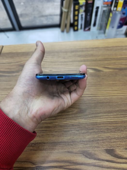 Самсунг А 50 64ГБ