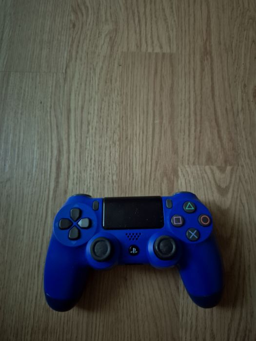 продам dualshock 4