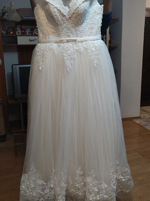Vând rochie de mireasa