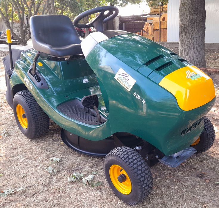 Tractoras tuns iarba MR GARDENER(Alko) B125/74 Brigs&Stratton 12,5HP OHV 4Timpi 5Trepte Aproape Nou Cu puține ore de funcționare!!!

Preț