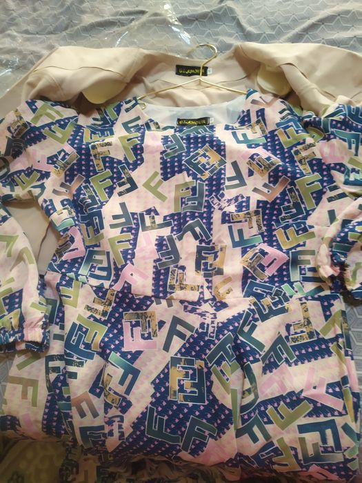 Yangi koʻylak foydalanilmagan