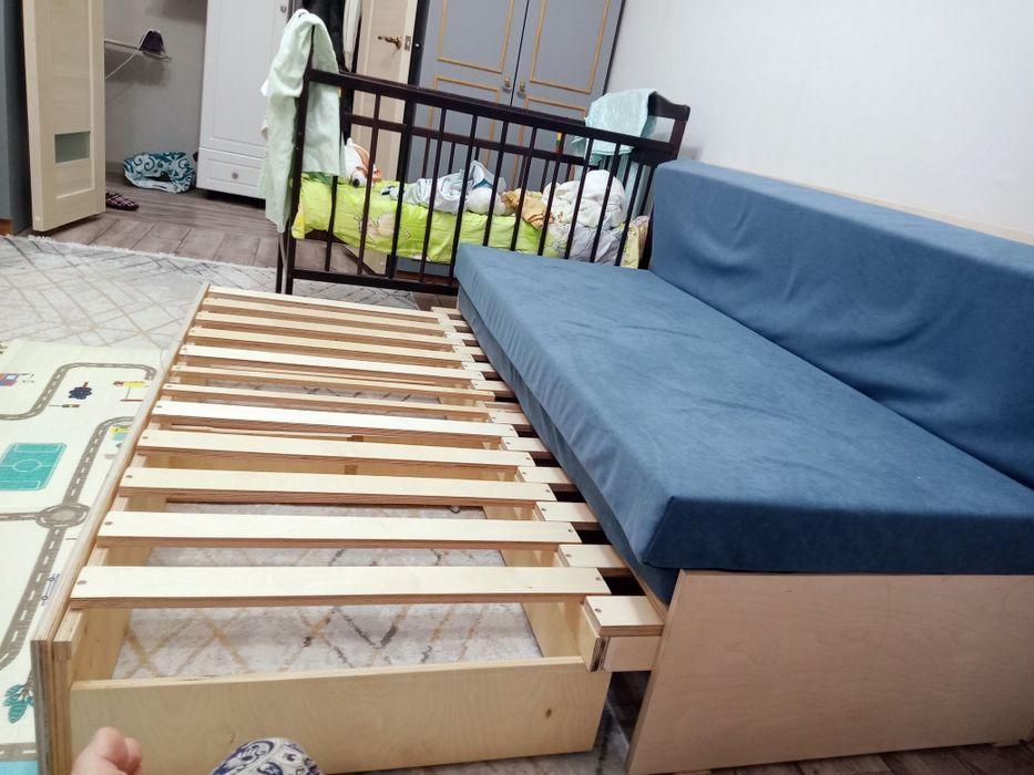 Продам кровать диван