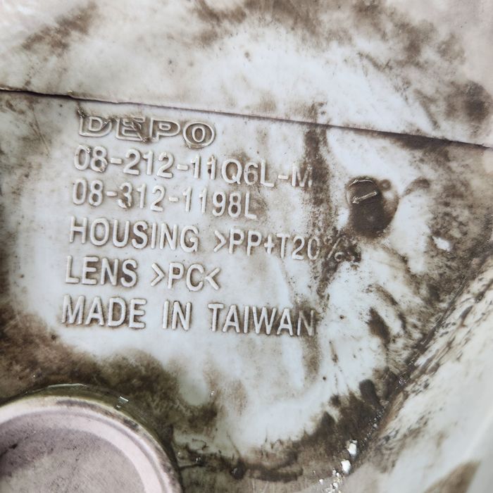 Фара камри 40 левая depo б/у