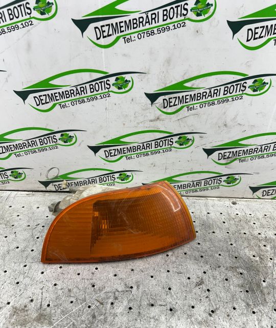 Lampa semnalizare fata dreapta 46402655 46402655 Fiat Punto prima gen