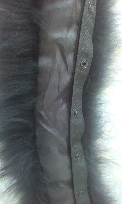 Меховой воротник, новый, на кнопках.